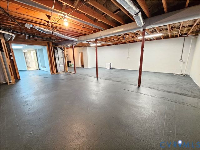 508 Kevin Dr, Farmville, VA 23901