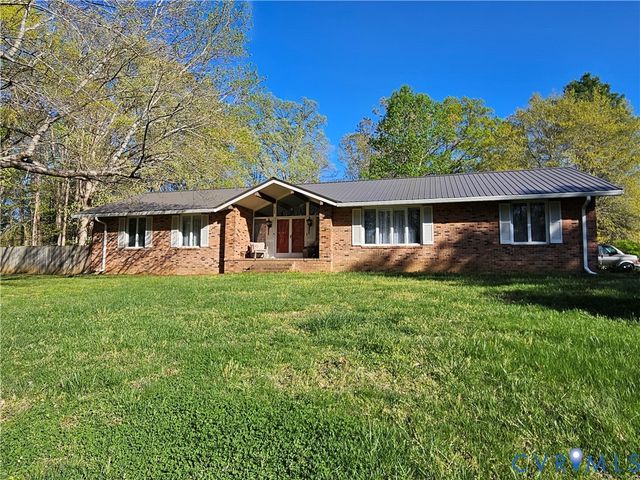 508 Kevin Dr, Farmville, VA 23901