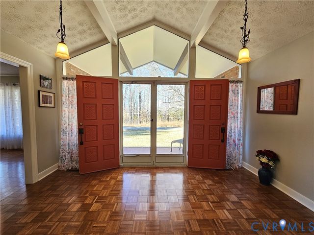 508 Kevin Dr, Farmville, VA 23901