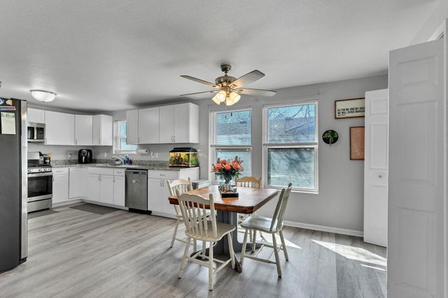 217 N Tracy St, Wichita, KS 67212