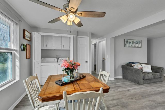 217 N Tracy St, Wichita, KS 67212