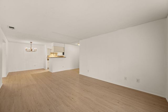 4159 Steck Ave 267, Austin, TX 78759