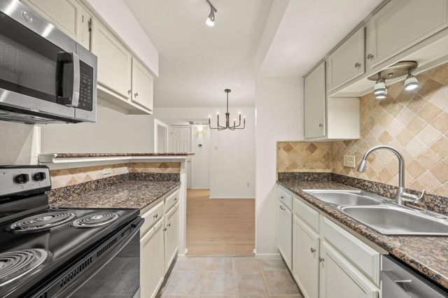 4159 Steck Ave 267, Austin, TX 78759