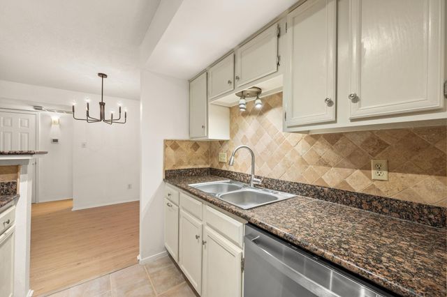 4159 Steck Ave 267, Austin, TX 78759