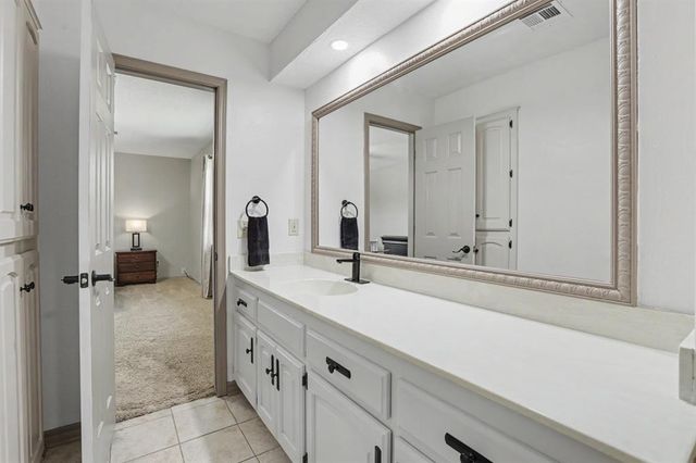 1609 N Stoney Ridge Road, Edmond, OK 73034