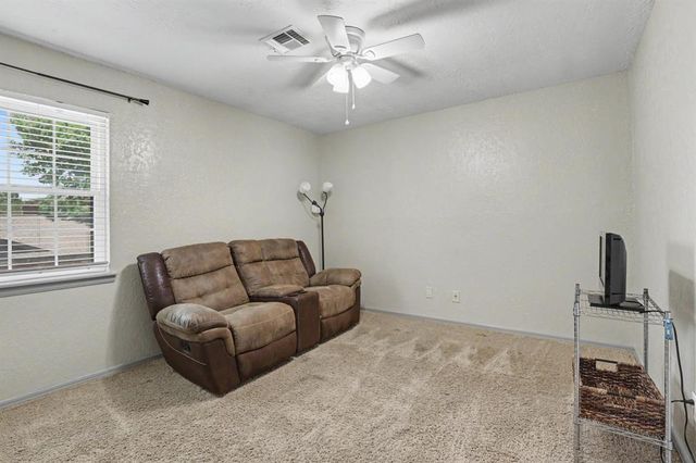 1609 N Stoney Ridge Road, Edmond, OK 73034