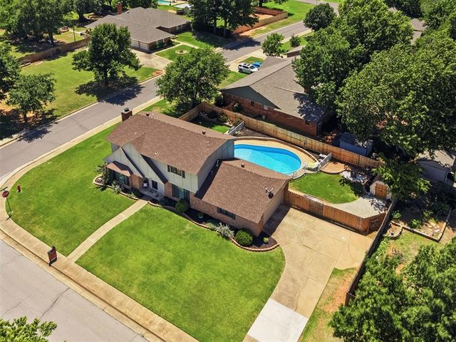 1609 N Stoney Ridge Road, Edmond, OK 73034