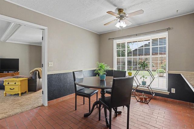 1609 N Stoney Ridge Road, Edmond, OK 73034