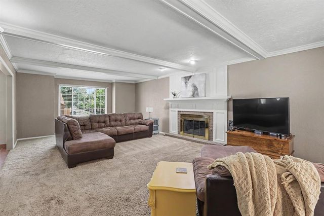1609 N Stoney Ridge Road, Edmond, OK 73034