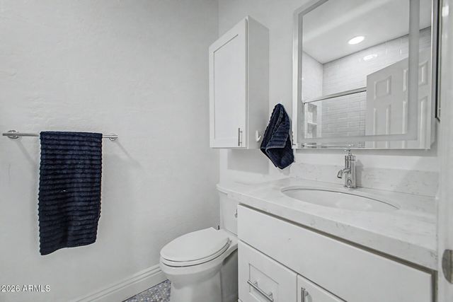 2886 E WASHINGTON Avenue, Gilbert, AZ 85234