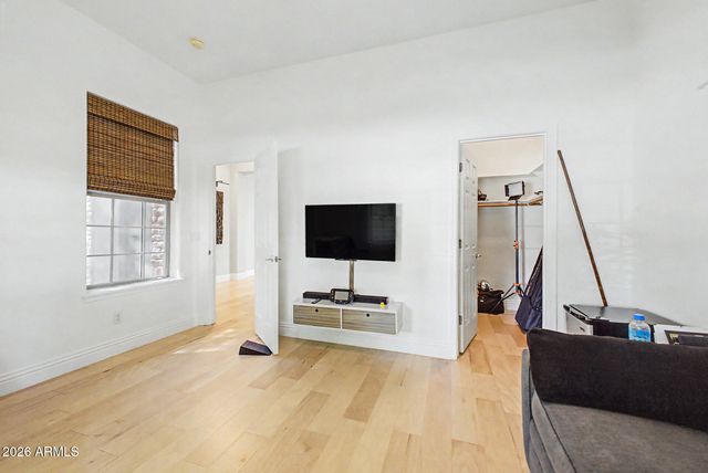 2886 E WASHINGTON Avenue, Gilbert, AZ 85234