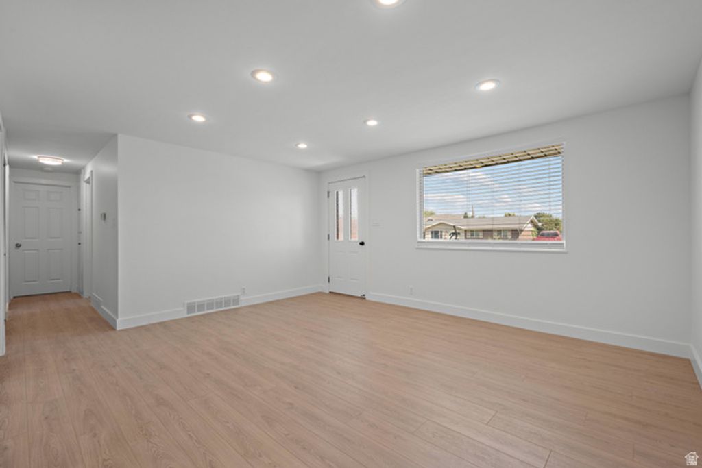 768 E 8080 S, Sandy, UT 84094 — photo 5
