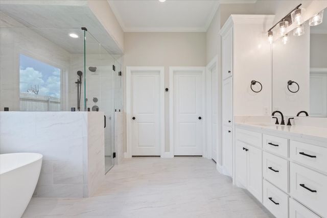 10109 Castleberry Lane, Waco, TX 76712