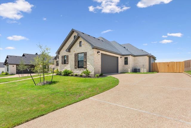 10109 Castleberry Lane, Waco, TX 76712