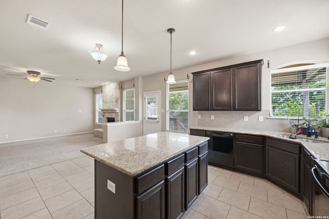 918 Armour Dr, Cibolo, TX 78108