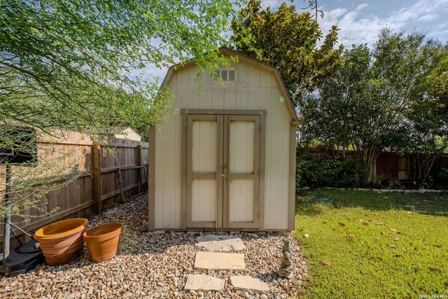 918 Armour Dr, Cibolo, TX 78108