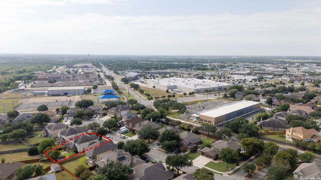 918 Armour Dr, Cibolo, TX 78108