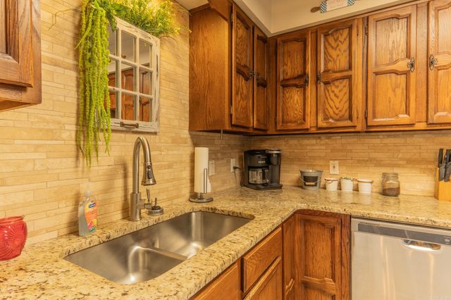 9 Torre del Mar Way, Hot Springs Village, AR 71909