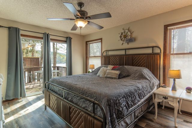 9 Torre del Mar Way, Hot Springs Village, AR 71909