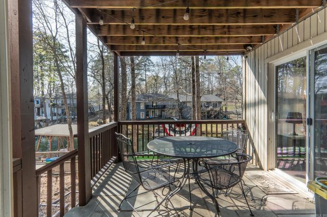 9 Torre del Mar Way, Hot Springs Village, AR 71909