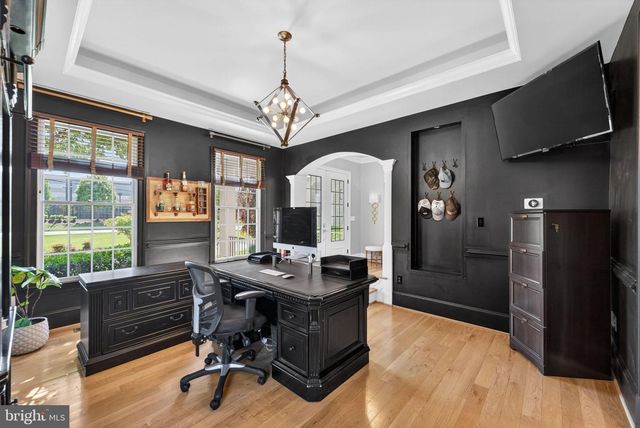 25301 POLAND RD, Chantilly, VA 20152