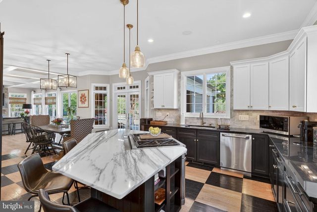 25301 POLAND RD, Chantilly, VA 20152
