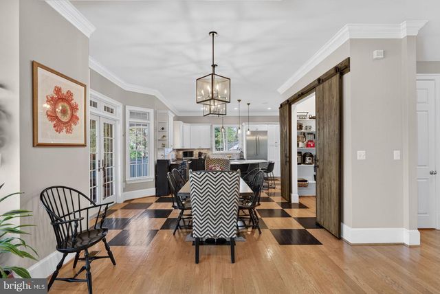 25301 POLAND RD, Chantilly, VA 20152