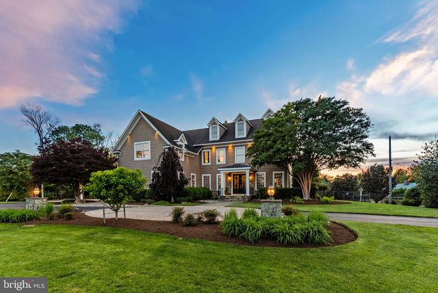 25301 POLAND RD, Chantilly, VA 20152