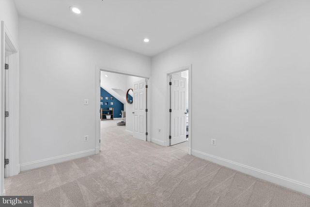 25301 POLAND RD, Chantilly, VA 20152