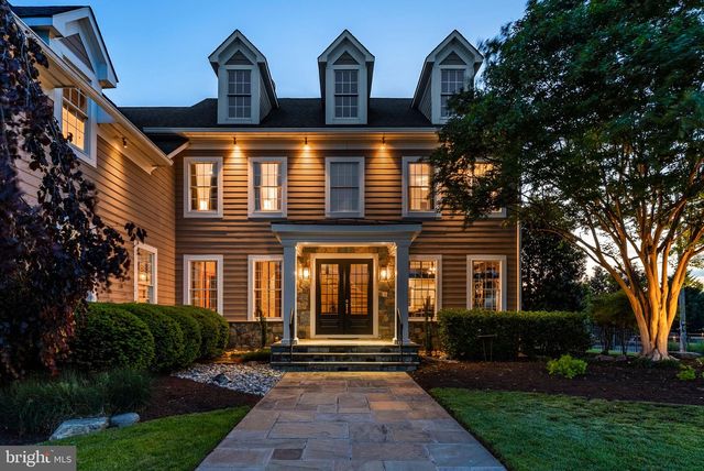 25301 POLAND RD, Chantilly, VA 20152