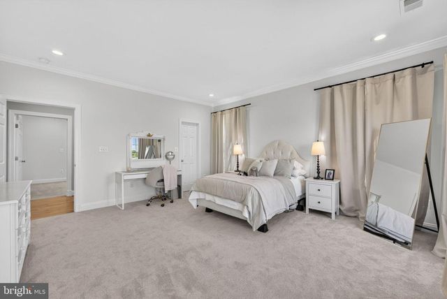 25301 POLAND RD, Chantilly, VA 20152