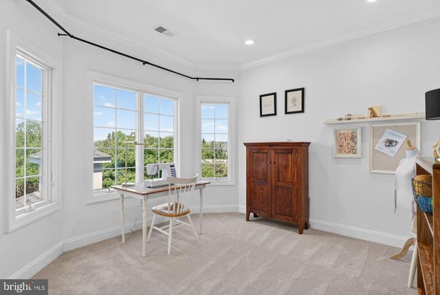 25301 POLAND RD, Chantilly, VA 20152