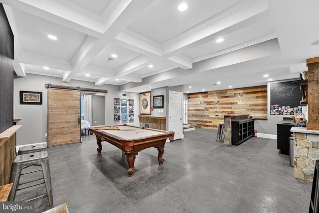 25301 POLAND RD, Chantilly, VA 20152