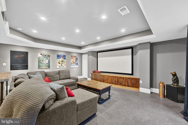 25301 POLAND RD, Chantilly, VA 20152