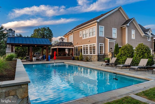 25301 POLAND RD, Chantilly, VA 20152