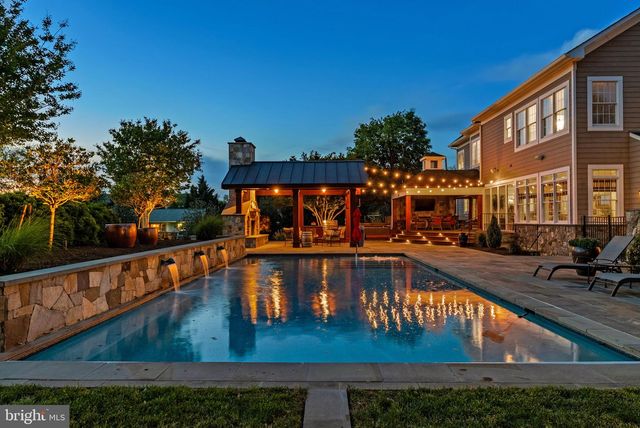 25301 POLAND RD, Chantilly, VA 20152