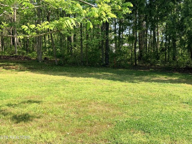 1200 Banner Springs Rd, Jamestown, TN 38556
