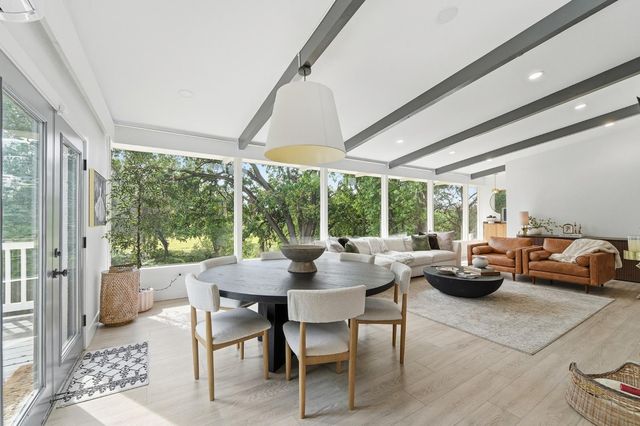 2124 Scenic Dr, Modesto, CA 95355