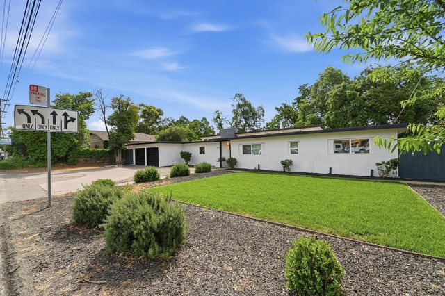 2124 Scenic Dr, Modesto, CA 95355