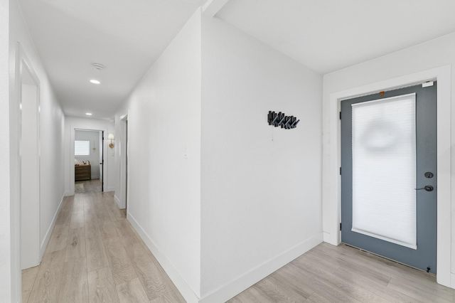 2124 Scenic Dr, Modesto, CA 95355