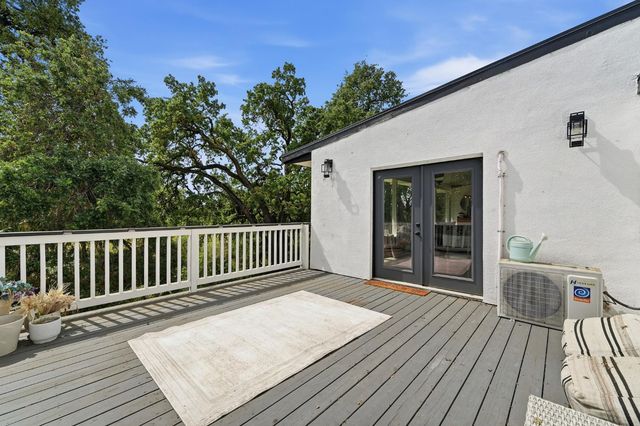 2124 Scenic Dr, Modesto, CA 95355