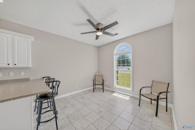 112 Fawn Ridge Drive, Decatur, AL 35603