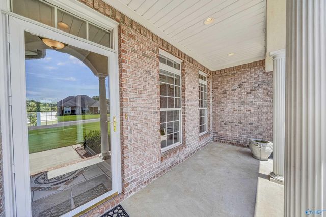 112 Fawn Ridge Drive, Decatur, AL 35603