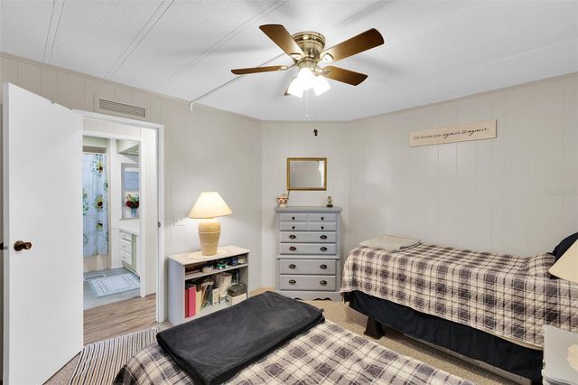 220 LA ROSAS, North Port, FL 34287