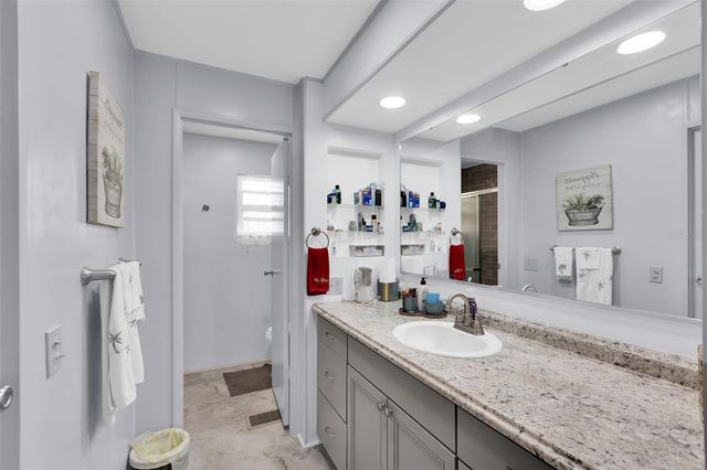 220 LA ROSAS, North Port, FL 34287