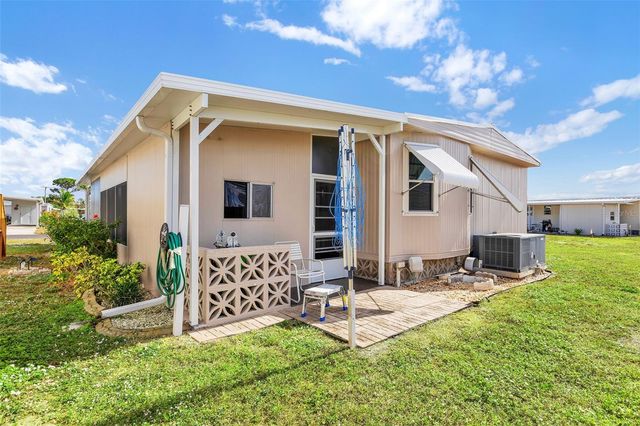 220 LA ROSAS, North Port, FL 34287