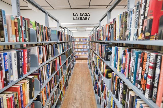 220 LA ROSAS, North Port, FL 34287