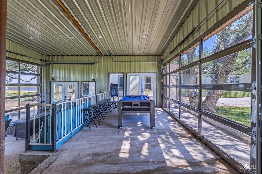 Image 37 of property listing at 216 Wheat Circle, Blackwell, TX 79506