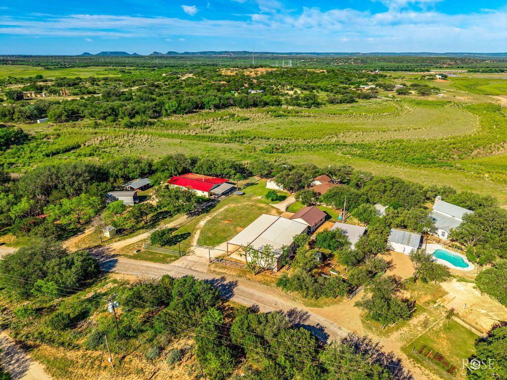Image 42 of property listing at 216 Wheat Circle, Blackwell, TX 79506