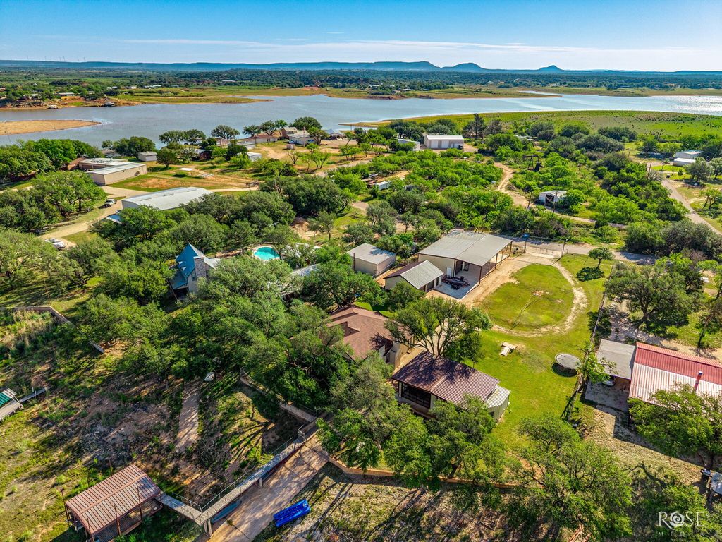 Image 60 of property listing at 216 Wheat Circle, Blackwell, TX 79506